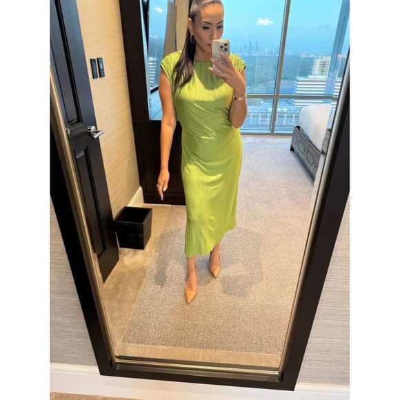 Atlein Plissé Pleated Midi Dress – Women’s Size S - Picture 10 of 16